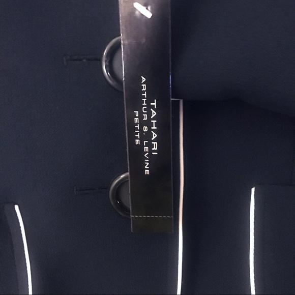 NWT Tahari Navy Blue Blazer Petite Size 6 - Picture 6 of 8